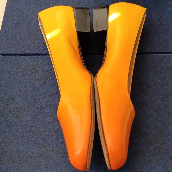 SALVATORE FERRAGAMO LEATHER FLATS BOUTIQUE EDITION SZ 7 - Picture 4 of 12